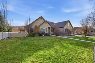 512 E Ridge Dr, Alpine, UT 84004 - Photo 3