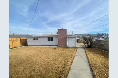 701 N 100 E, Price, UT 84501 - Photo 23