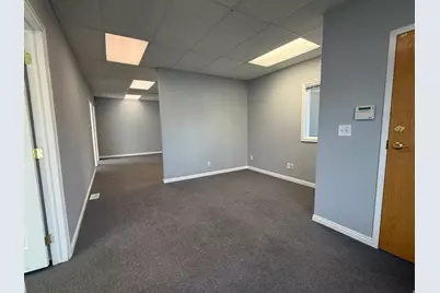 6589 S 1300 E #100, Murray, UT 84121 - Photo 3