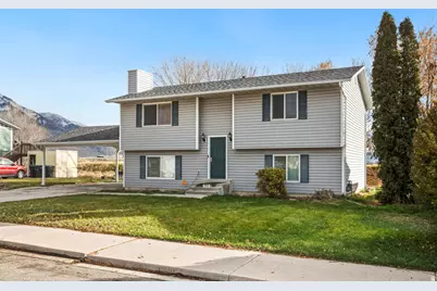 393 Lakewood Dr, Provo, UT 84601 - Photo 35