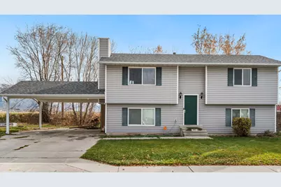 393 Lakewood Dr, Provo, UT 84601 - Photo 1