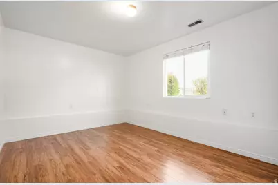 393 Lakewood Dr, Provo, UT 84601 - Photo 23