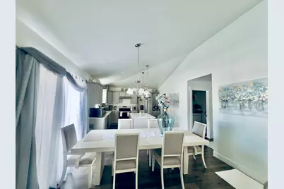 373 E Gilbert Peak Way, Eagle Mountain, UT 84005 - Photo 15