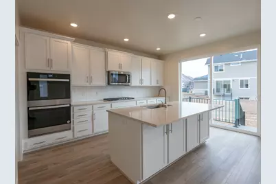 1353 W Mapleton Ct, Mapleton, UT 84664 - Photo 3