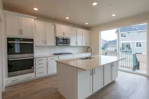 1353 W Mapleton Ct, Mapleton, UT 84664 - Photo 3