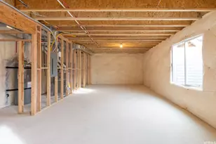 1353 W Mapleton Ct, Mapleton, UT 84664 - Photo 25