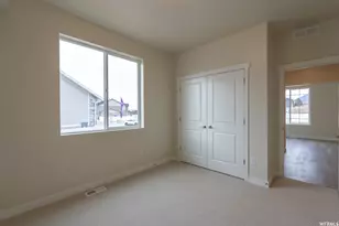 1353 W Mapleton Ct, Mapleton, UT 84664 - Photo 9