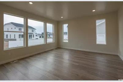 1353 W Mapleton Ct, Mapleton, UT 84664 - Photo 7