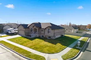 1242 S 1700 W, Syracuse, UT 84075 - Photo 57