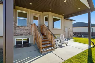 1242 S 1700 W, Syracuse, UT 84075 - Photo 47