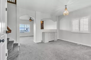 6956 N Comanche St, Eagle Mountain, UT 84005 - Photo 9