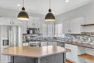 6956 N Comanche St, Eagle Mountain, UT 84005 - Photo 15