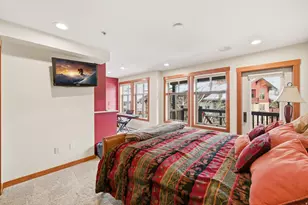 12080 E Big Cottonwood Rd, Solitude, UT 84121 - Photo 29