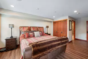 12080 E Big Cottonwood Rd, Solitude, UT 84121 - Photo 23