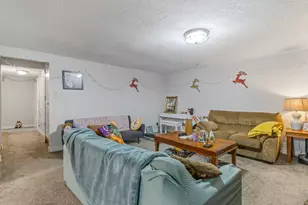 7458 S Bromley Rd, West Jordan, UT 84084 - Photo 13