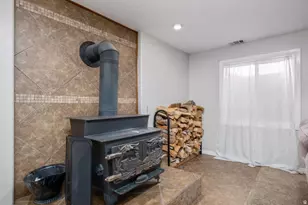 2026 E Saddleback View Dr, Enoch, UT 84721 - Photo 21