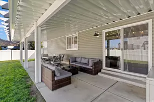 1045 W 2400 S, Nibley, UT 84321 - Photo 29