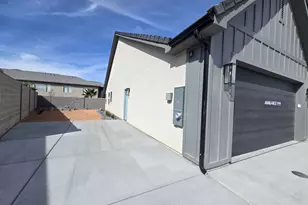 369 N Fire Rock Way, Hurricane, UT 84737 - Photo 3