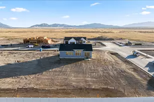 593 E Shelley Ln W, Grantsville, UT 84029 - Photo 33