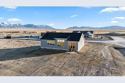 593 E Shelley Ln W #203, Grantsville, UT 84029 - Photo 29