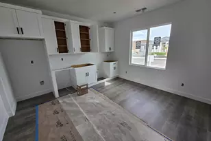 357 N Firerock Way, Hurricane, UT 84737 - Photo 7