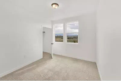 736 W W Blue Magic Ln S, Midvale, UT 84047 - Photo 7