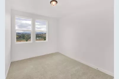 736 W W Blue Magic Ln S, Midvale, UT 84047 - Photo 5