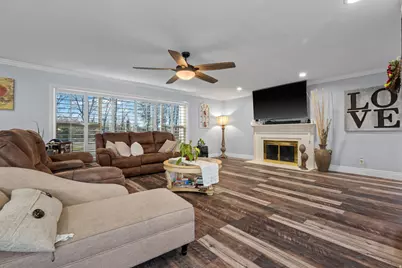 2101 E 6425 S, Holladay, UT 84121 - Photo 5