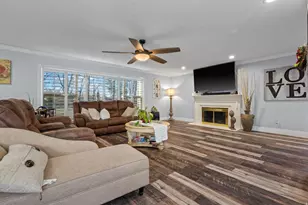 2101 E 6425 S, Holladay, UT 84121 - Photo 5