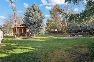 2101 E 6425 S, Holladay, UT 84121 - Photo 31