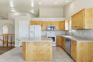 3533 N Remuda Dr, Farr West, UT 84404 - Photo 21