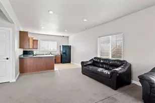 2043 N Belmont Dr, Saratoga Springs, UT 84045 - Photo 35