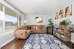 297 W 750 N, Clearfield, UT 84015 - Photo 3