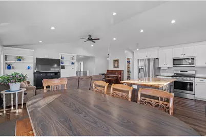 75 N 100 W, Fillmore, UT 84631 - Photo 5