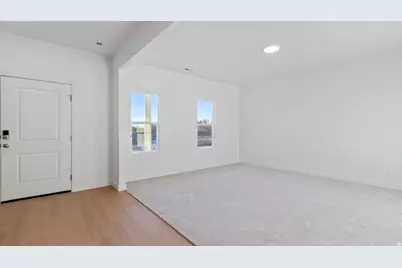 1219 N 1875 W #212, Layton, UT 84041 - Photo 5