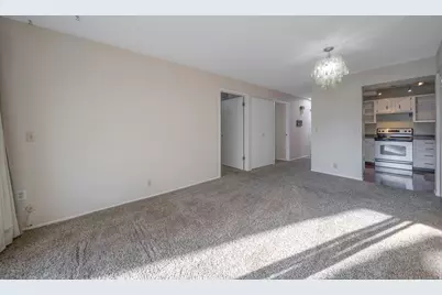 1694 E Cannes Way, Murray, UT 84121 - Photo 5