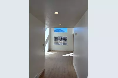412 E Luna Cir #62, Salem, UT 84653 - Photo 3