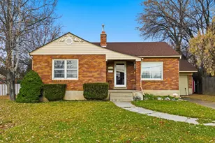 290 W 100 N, Kaysville, UT 84037 - Photo 1