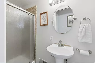 290 W 100 N, Kaysville, UT 84037 - Photo 23