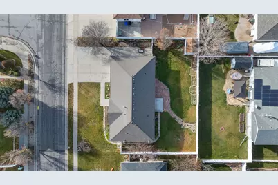 4976 W Wood Spring Dr, West Jordan, UT 84081 - Photo 35