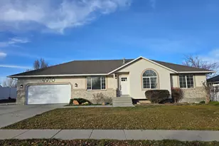 4976 W Wood Spring Dr, West Jordan, UT 84081 - Photo 1