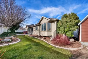 4827 W Boulder Meadow Dr S, Herriman, UT 84096 - Photo 9