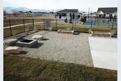 633 W Junegrass Ln, Stansbury Park, UT 84074 - Photo 35