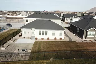 633 W Junegrass Ln, Stansbury Park, UT 84074 - Photo 33