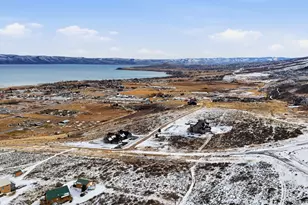 661 W Raspberry Patch Rd, Garden City, UT 84028 - Photo 7