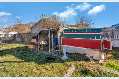 496 N 200 E, Nephi, UT 84648 - Photo 19