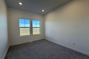 2162 W Stardew St, Eagle Mountain, UT 84005 - Photo 9