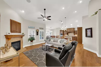 96 Village Square Rd, Centerville, UT 84014 - Photo 13