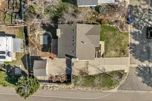 4426 S 3035 E, Holladay, UT 84124 - Photo 49