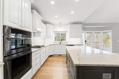 479 N 1375 E, Layton, UT 84040 - Photo 9